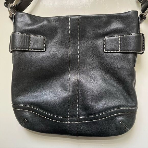 Coach Vintage Soho Bag Black Leather Silver Buckles Shoulder Purse Handbag - Picture 3 of 9